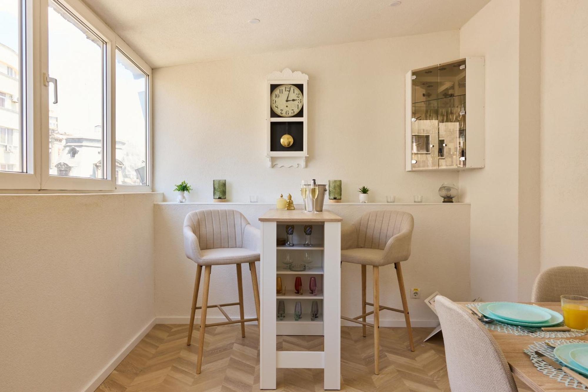 20 Apartment Centre ブカレスト エクステリア 写真